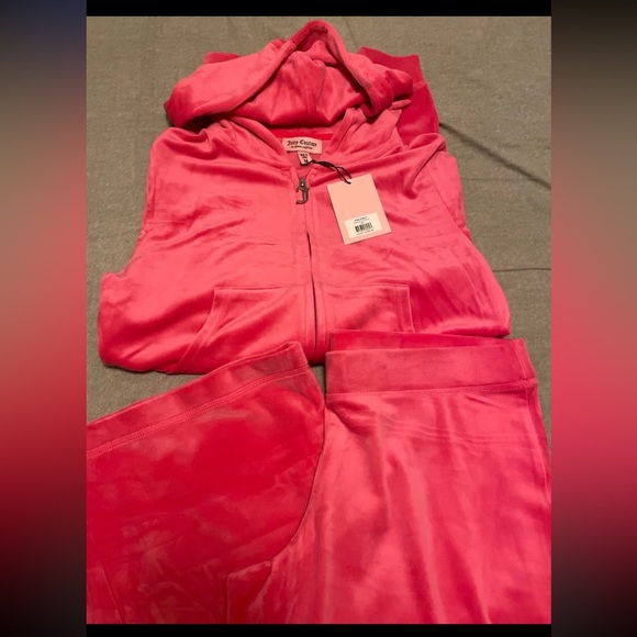 Juicy Couture Velour Rhinestone Bling Sweat Suit - Picture 2 of 3